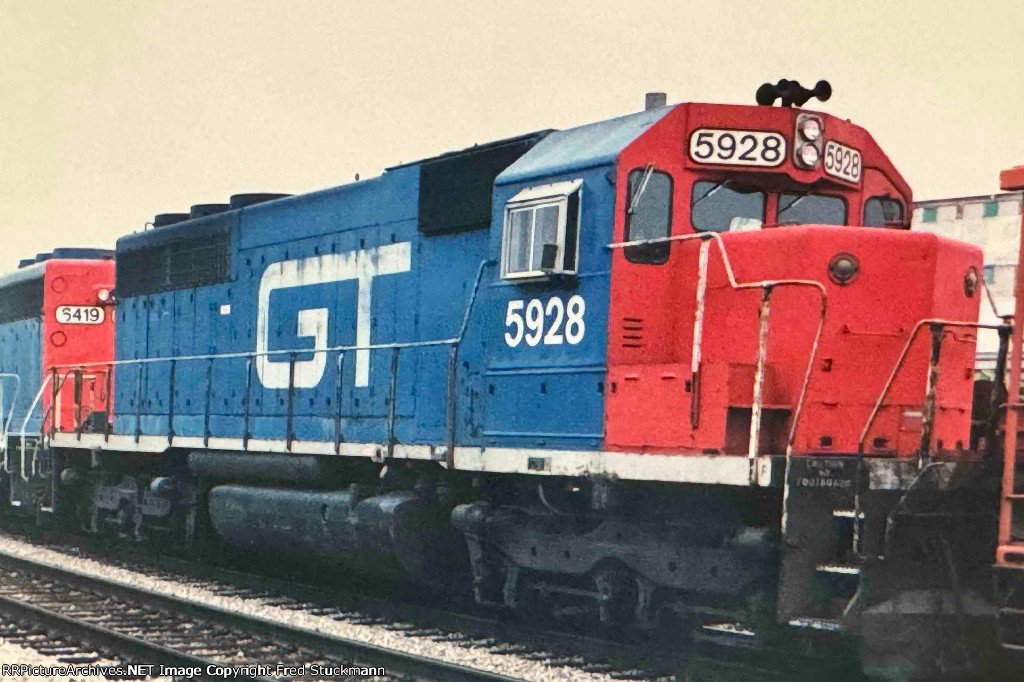 GTW 5928
